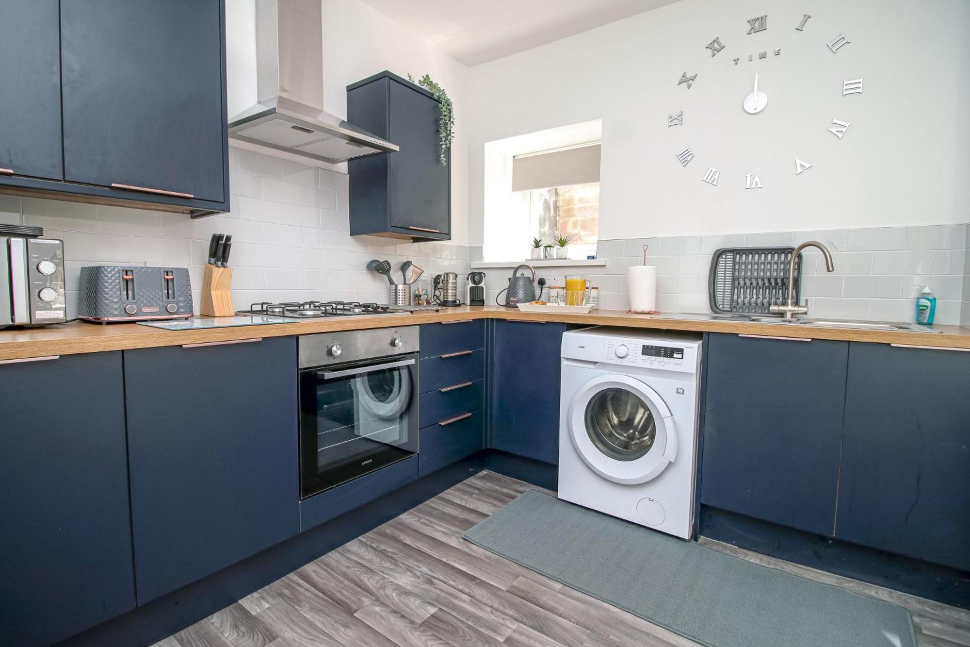 Norton Terrace Charming Home In The Beautiful Afan Forest By Staystaycations Порт Толбът Екстериор снимка