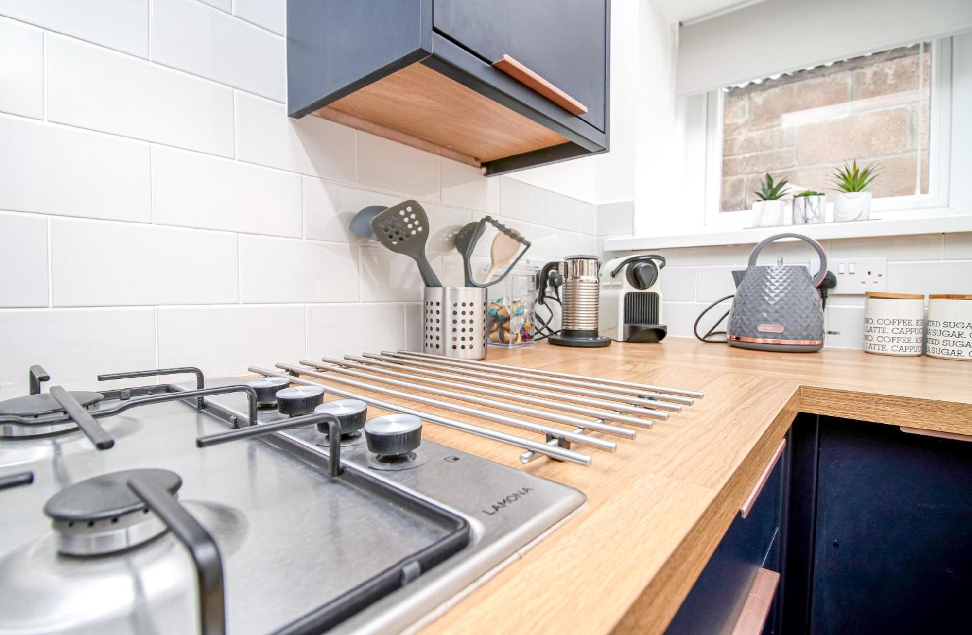 Norton Terrace Charming Home In The Beautiful Afan Forest By Staystaycations Порт Толбът Екстериор снимка